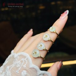 Nhẫn-Phỉ-Thuý-Băng-Trắng